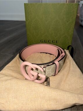 New Gucci Beige Monogram Belt with Pink GG Buckle